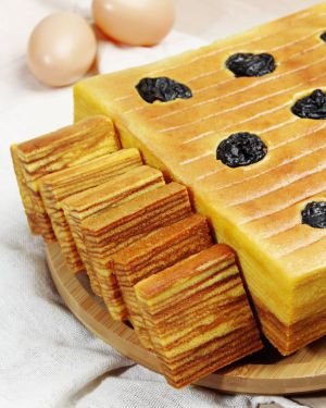 Layer Cake Prune Premium